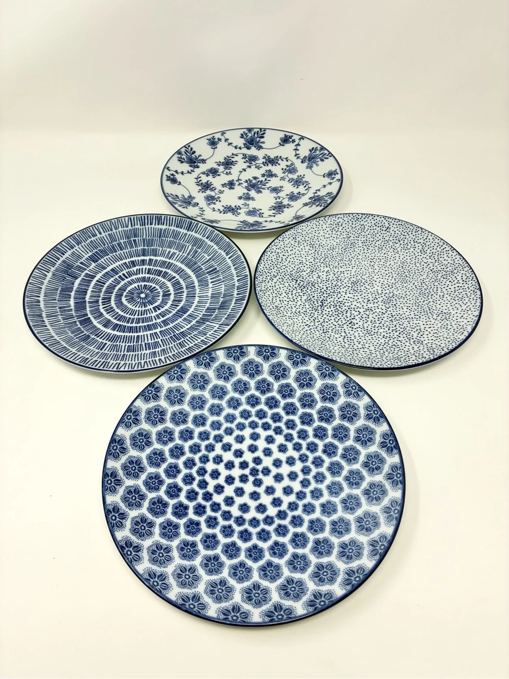 IKEA ENTUSIASM Porcelain Side Plates Blue & White Pattern 7” Set of 4 Farmhouse